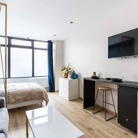 Chaudron La Fayette Canal St-martin Cosy 4p Paris